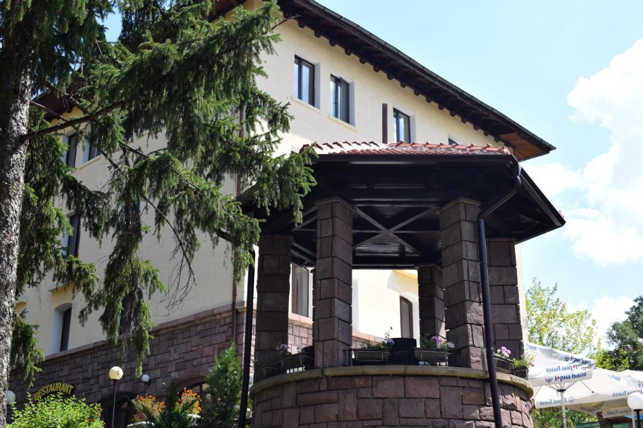 Hotel Jeravna Bankea Exterior foto